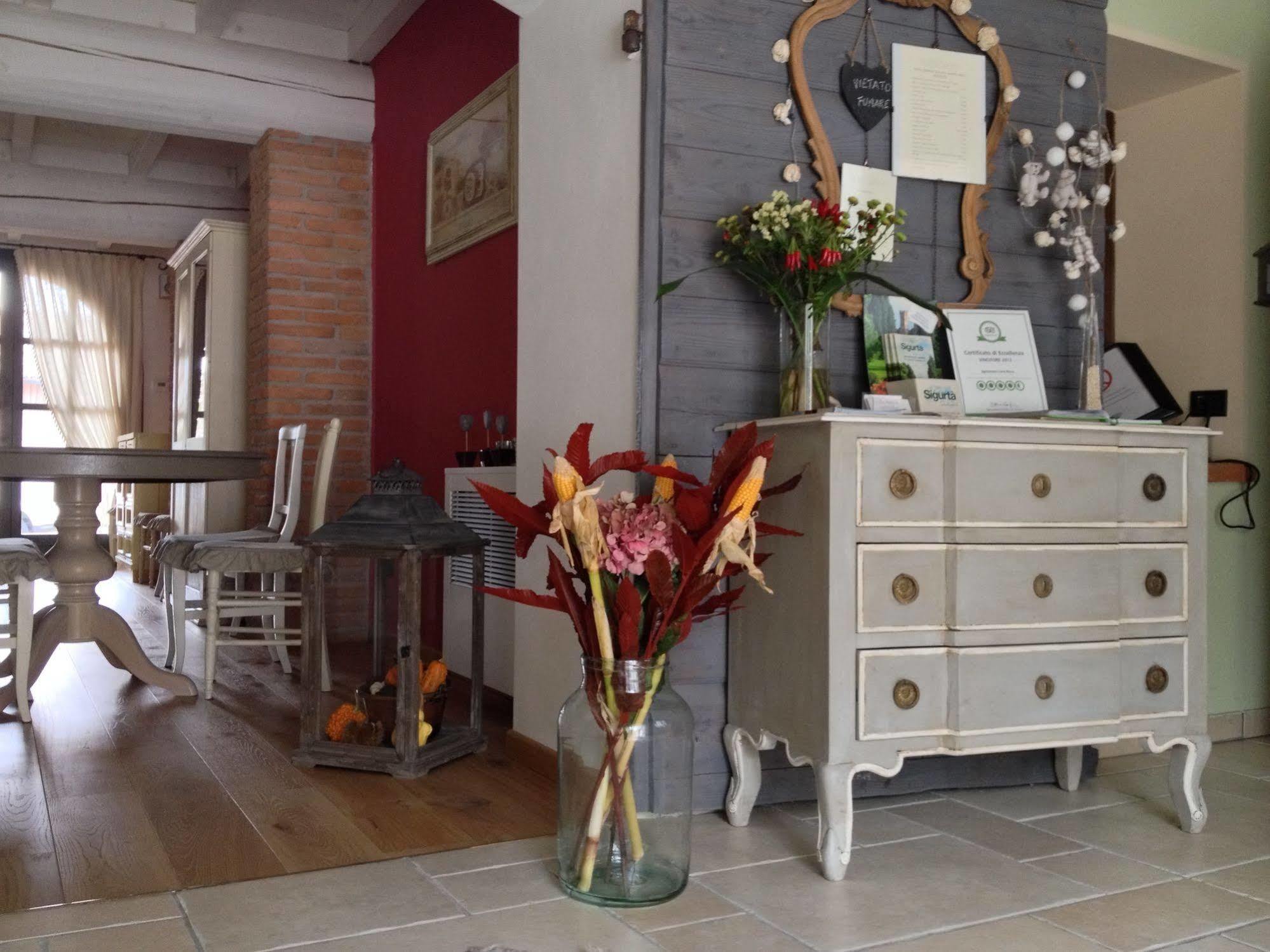 Agriturismo Corte Rocca San Giorgio di Mantova Eksteriør billede