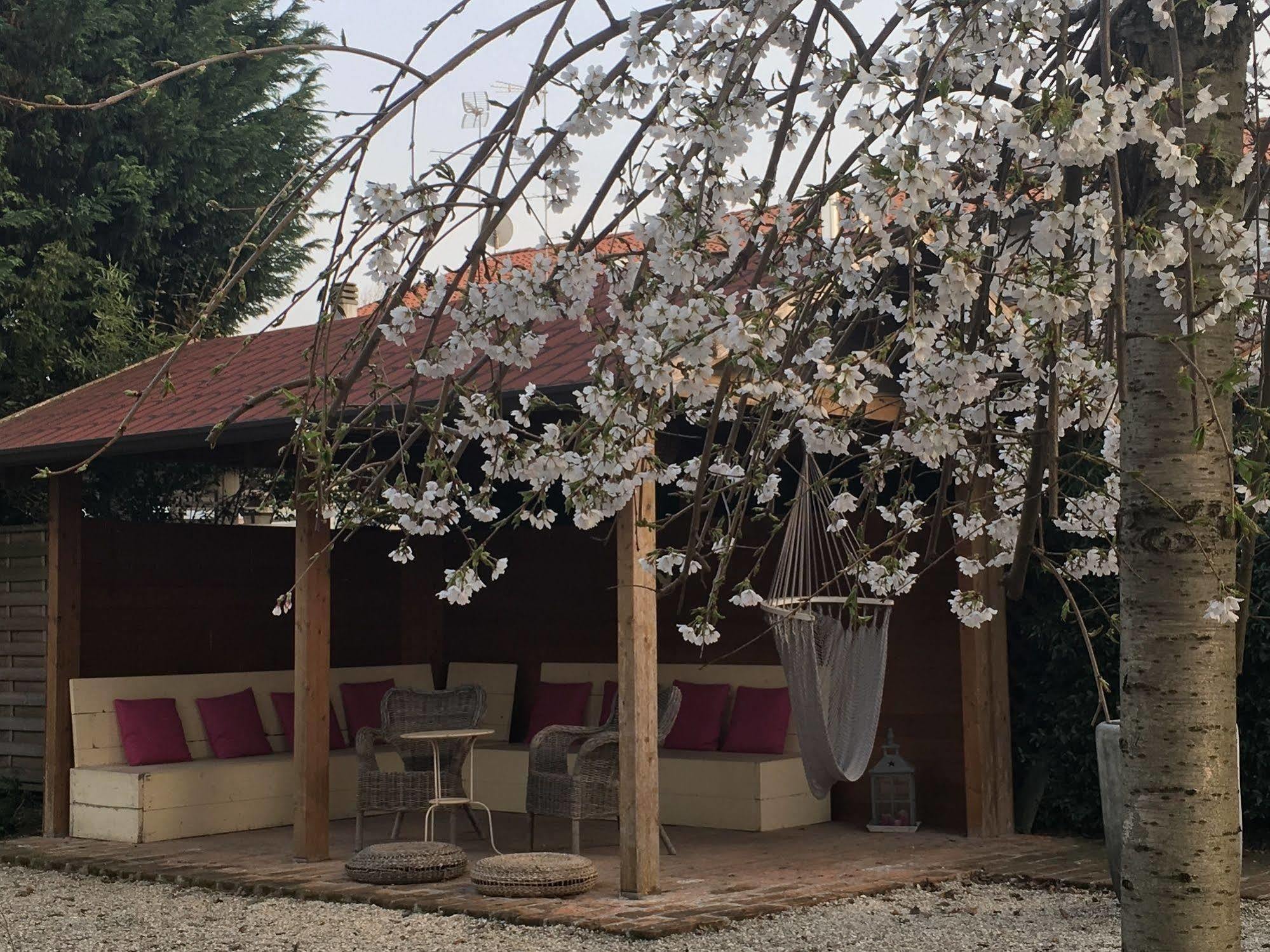 Agriturismo Corte Rocca San Giorgio di Mantova Eksteriør billede